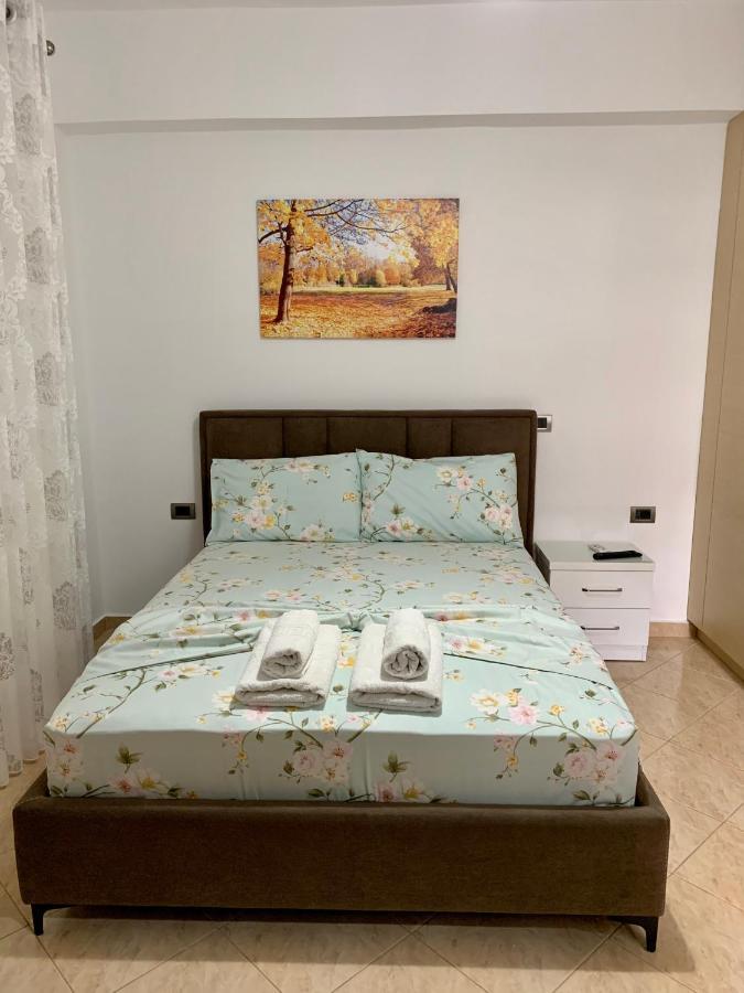 Maxus Apts Saranda Extérieur photo