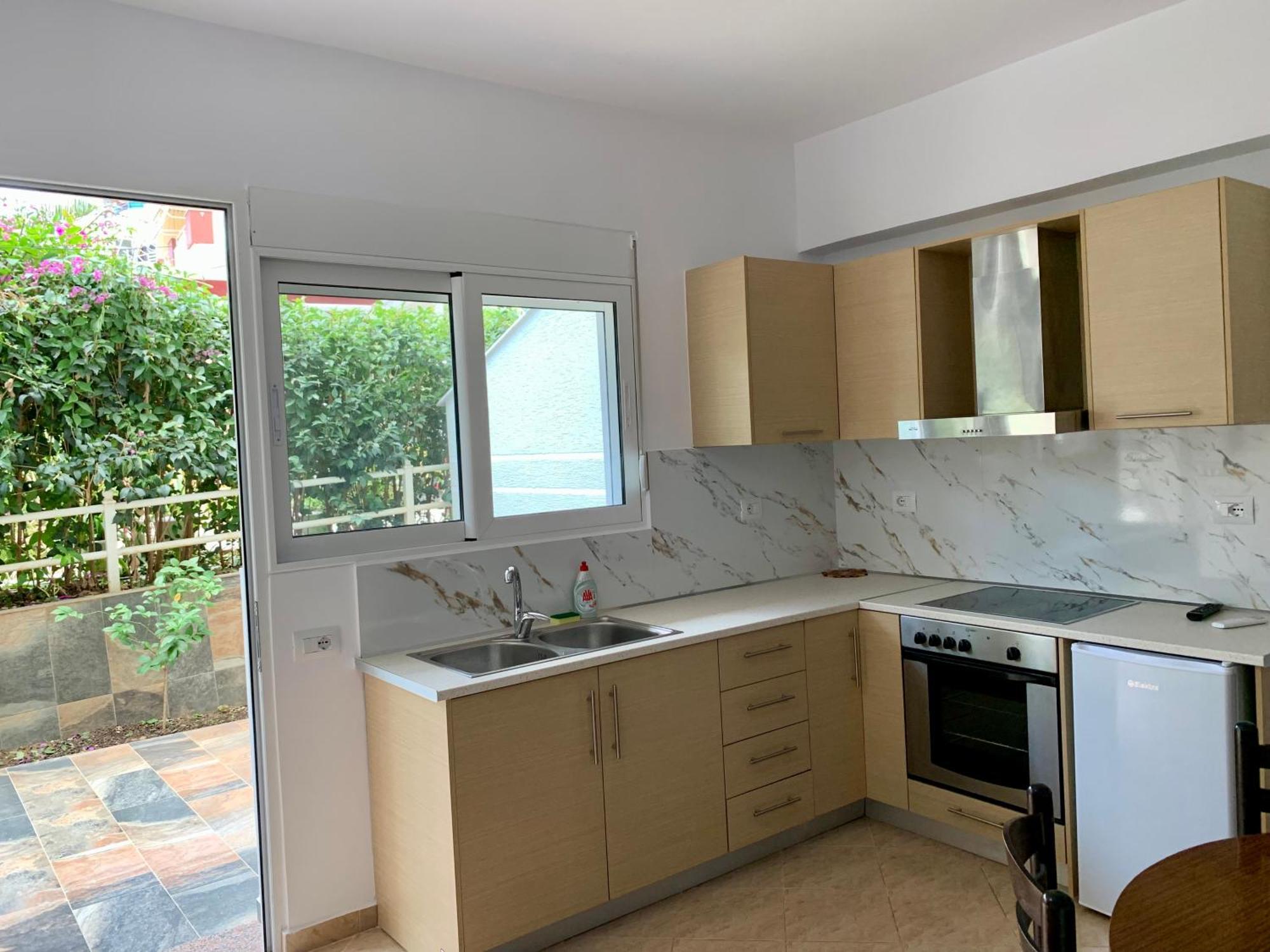 Maxus Apts Saranda Extérieur photo