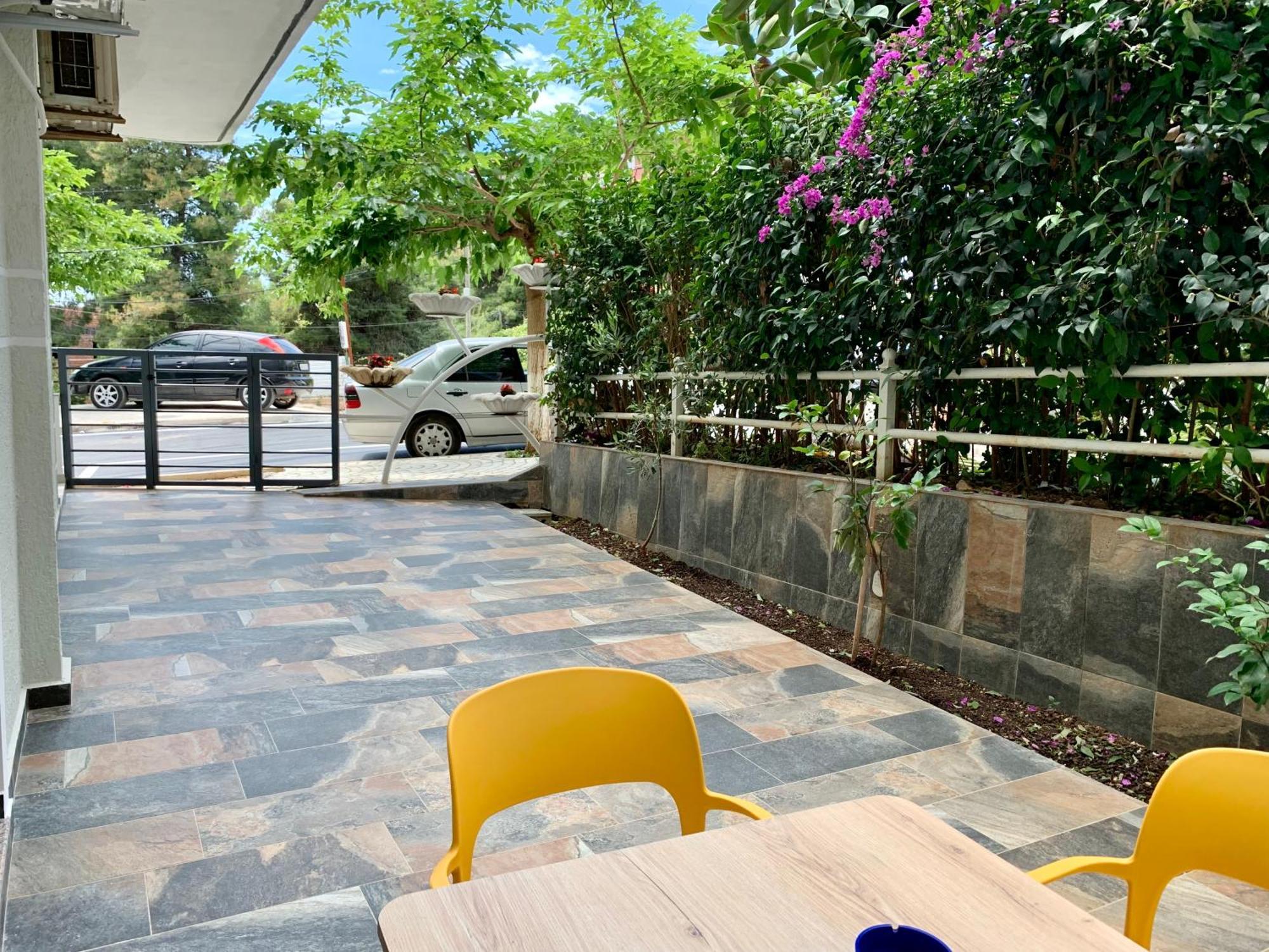 Maxus Apts Saranda Extérieur photo
