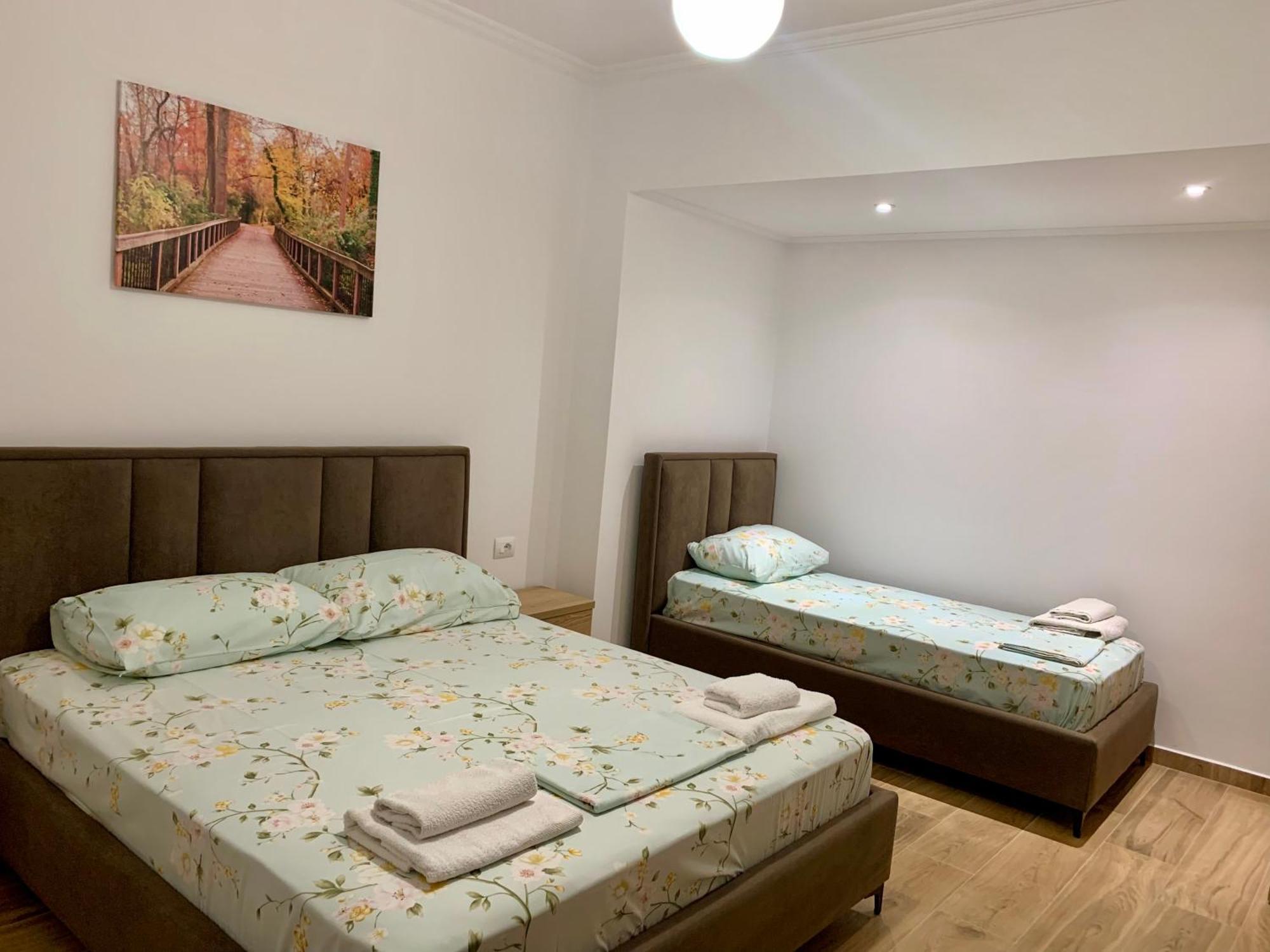 Maxus Apts Saranda Extérieur photo